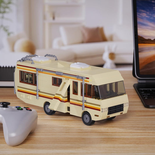 VONADO Break Bad RV Car Building Set (691 Pcs)