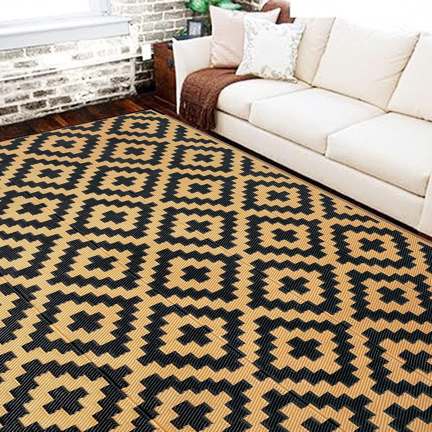 SAND MINE Reversible Rug, 6'x9', Black/Brown